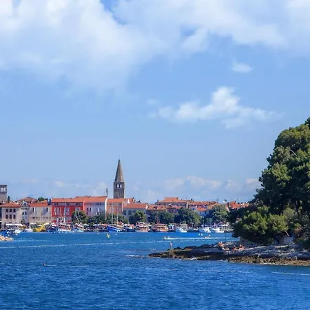 Mendikovic Gæstehus 3*